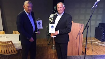 Hederspris til Hagen og Tveito